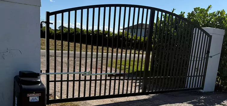 Driveway Fence Repair Clemmons